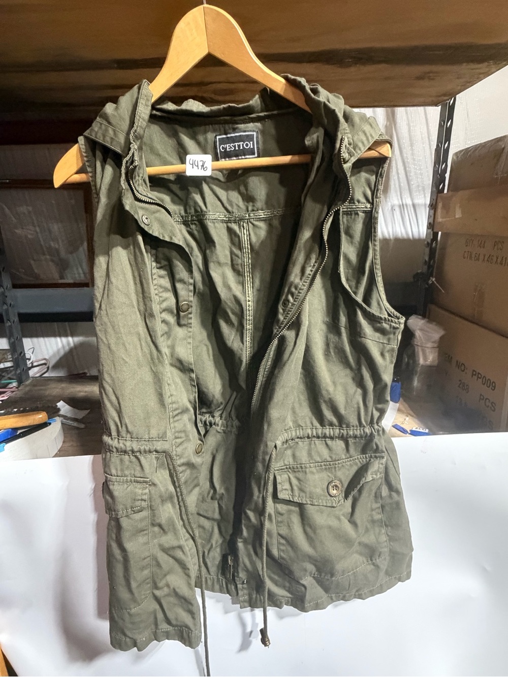 #4476-C'est Toi Olive Utility Hooded Vest - Sleeveless Cargo Vest